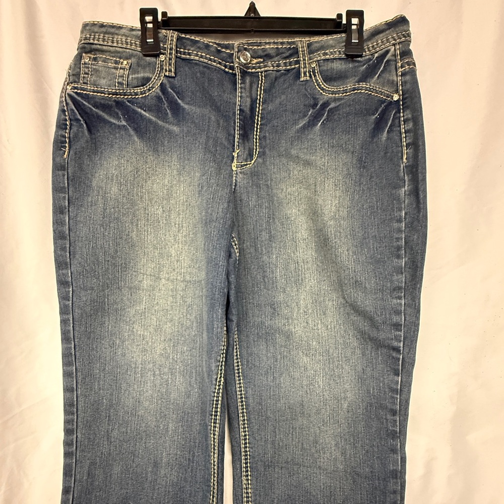 Cato Women's Straight Leg Blue Jeans